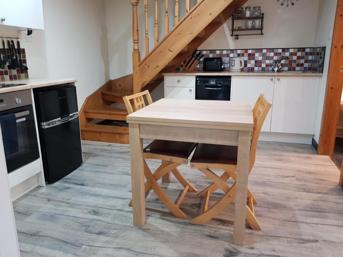 Culag Lochside Self Catering Apartamento Luss Exterior foto
